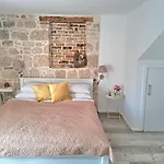 Guest House Kala